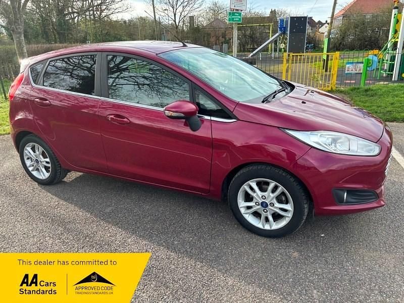 Used Ford Fiesta Zetec 2015 Red