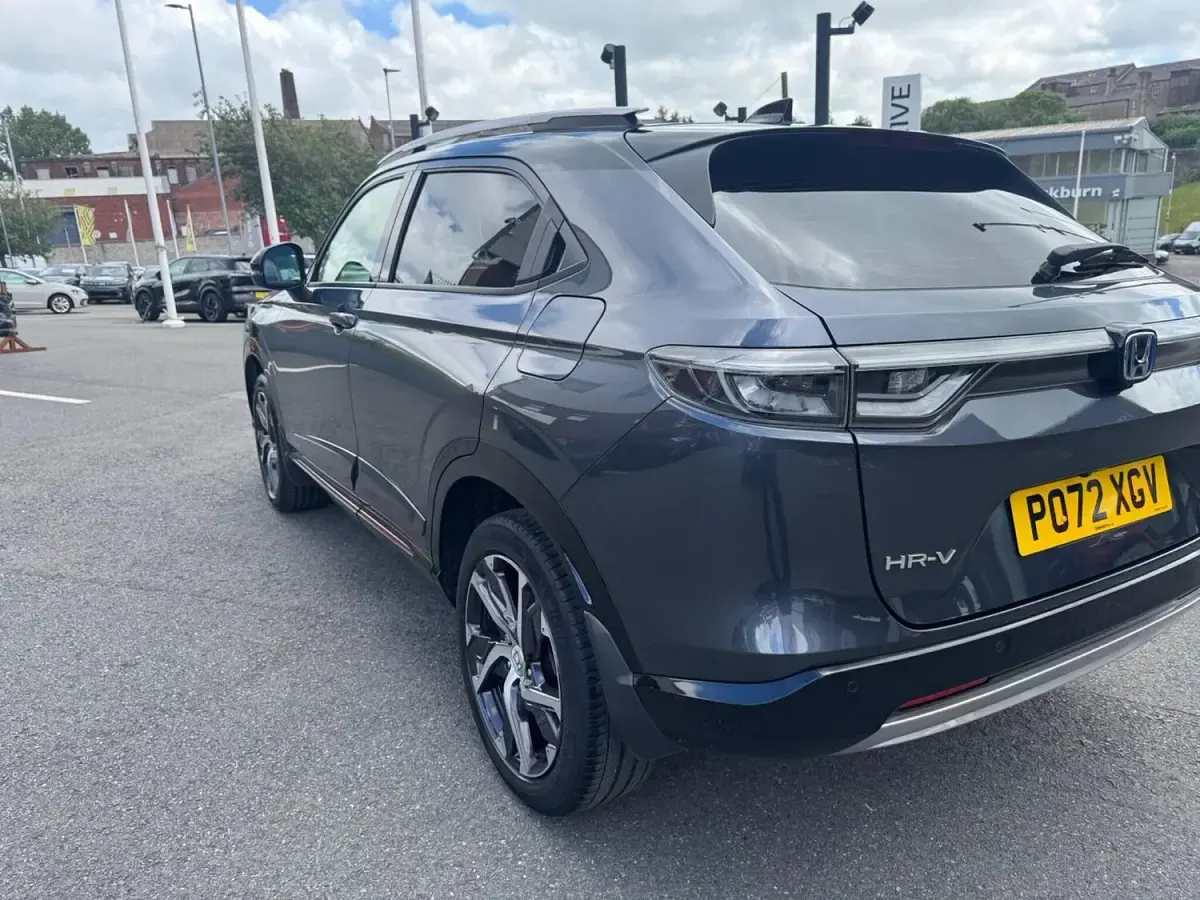 Used Honda HR-V Advance 131 HP (96 kW) 2022 Grey SUV