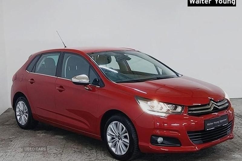 Red Used 2016 Citroën C4 Flair Hatchback | £6,499 (Fair price) - Image 1/1