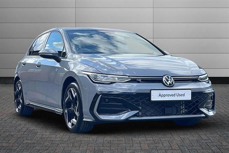 Used VW Golf VIII R-line 150 HP (110 kW) 2025 Moonstone grey Hatchback