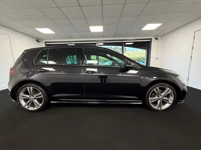 Used VW Golf VII R-line 150 HP (110 kW) 2019 Black Hatchback