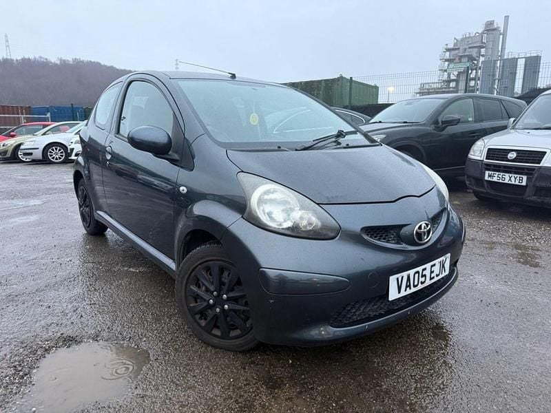 Used Toyota Aygo 2005 Grey Hatchback
