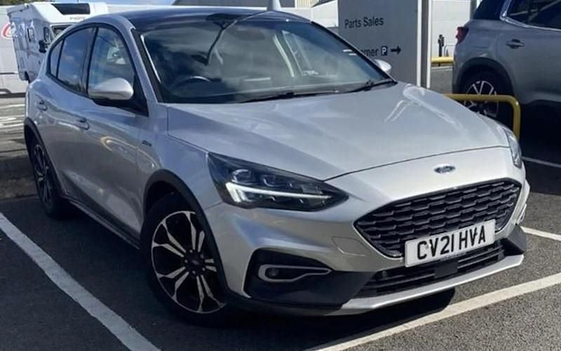 Used Ford Focus Active X 120 HP (88 kW) 2021 Silver Hatchback