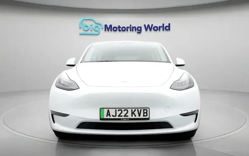 Used Tesla Model Y Long Range AWD 286 kW (389 HP) 2025 SUV