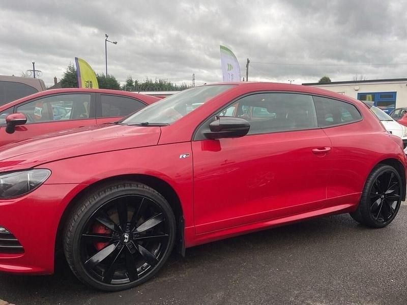Used VW Scirocco R-line 140 HP (102 kW) 2014 Red Coupe