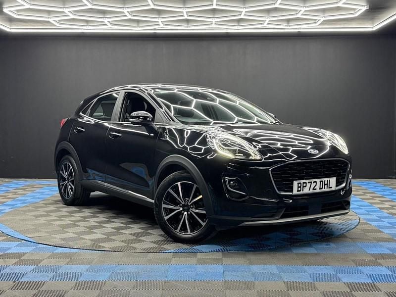 Black Used 2023 Ford Puma Titanium Hatchback | £16,790 (Good price) - Image 1/4
