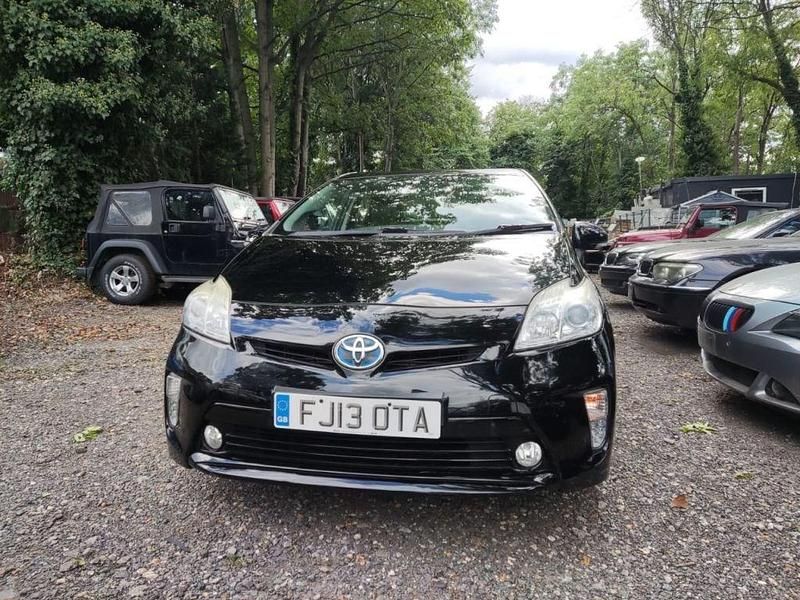 Used Toyota Prius T3 2013 Black Hatchback