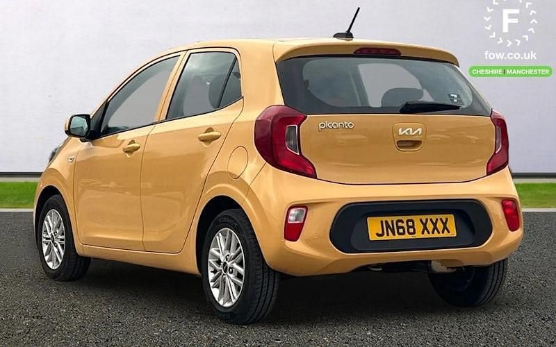 Used Kia Picanto Advance 67 HP (49 kW) 2024 Yellow Hatchback