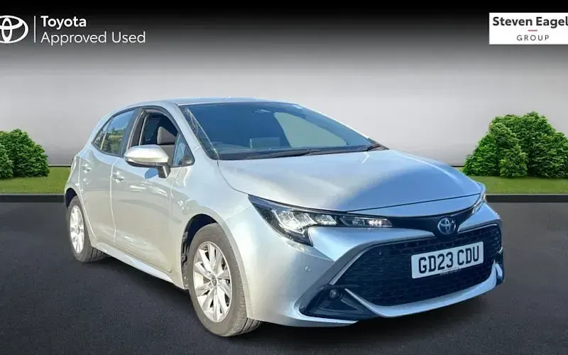 Used Toyota Corolla 140 HP (102 kW) 2023 Hatchback