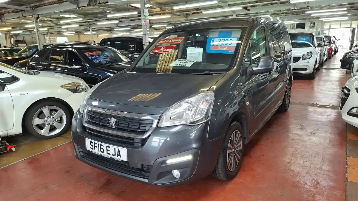 Used Peugeot Partner Tepee Active 2016 Grey MPV