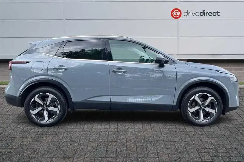 Used Nissan Qashqai N-Connecta 140 HP (102 kW) 2023 Grey SUV