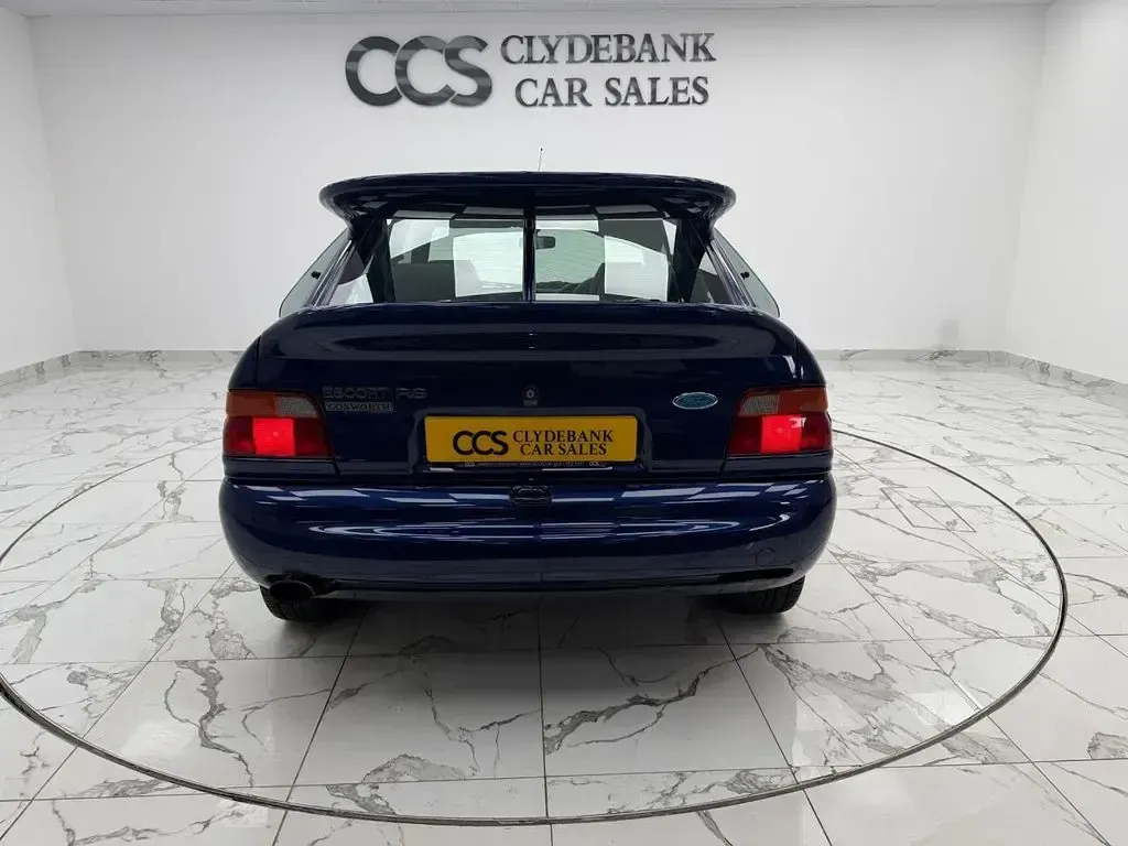 Used Ford Escort 1992 Blue Hatchback