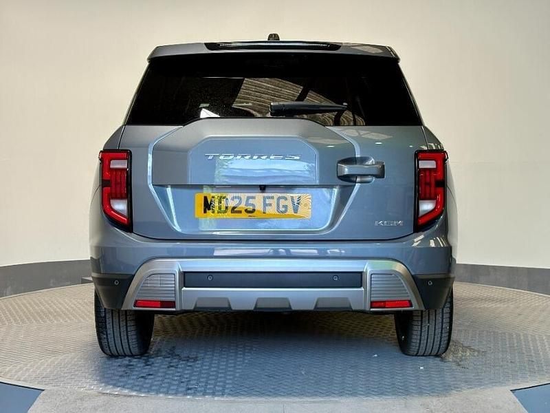 Used Ssangyong (KGM) Torres 163 HP (119 kW) 2025 Grey SUV