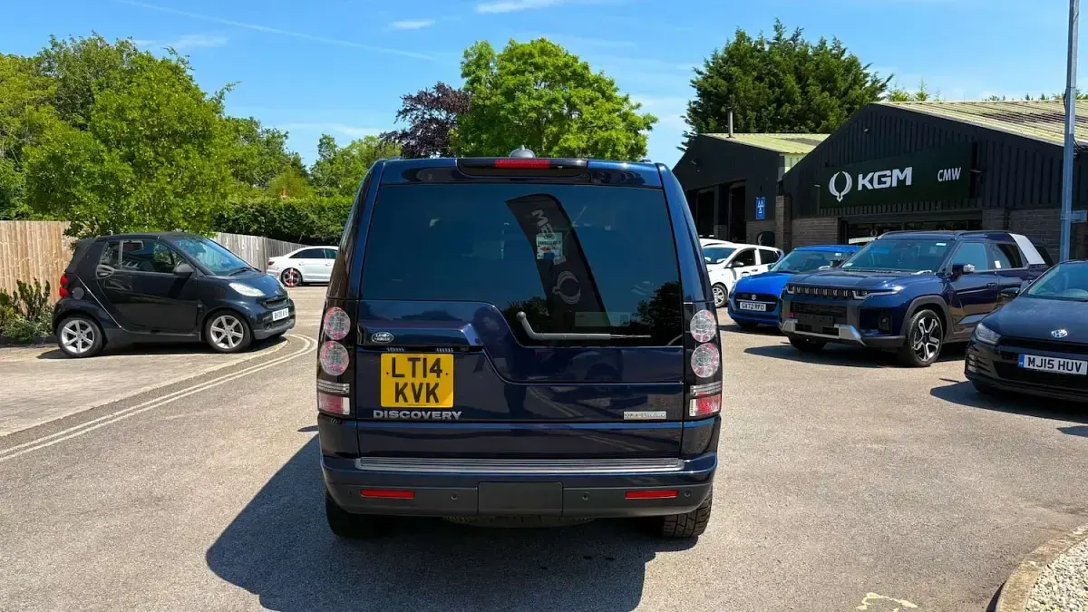 Used Land Rover Discovery HSE Luxury 256 HP (188 kW) 2014 Blue SUV