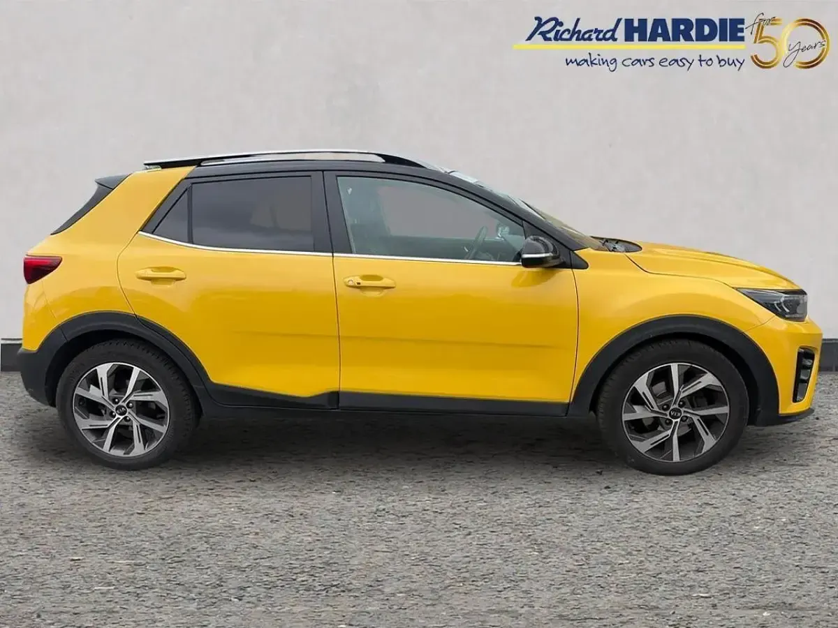 Used Kia Stonic GT-Line S 118 HP (86 kW) 2021 Yellow SUV