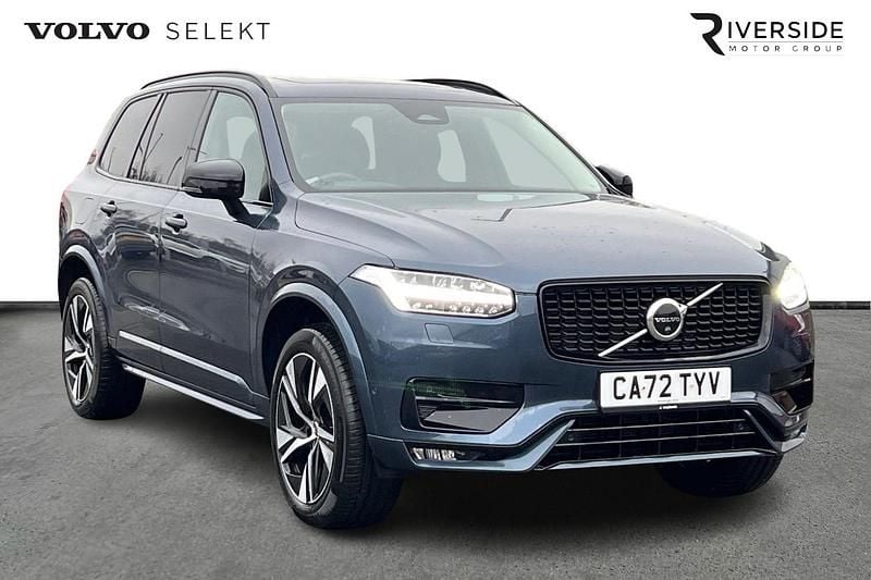 Used Volvo XC90 Plus 250 HP (183 kW) 2022 Denim blue SUV