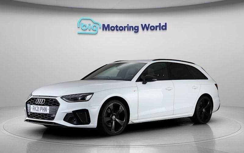 Used Audi A4 Black Edition 150 HP (110 kW) 2021 White Estate