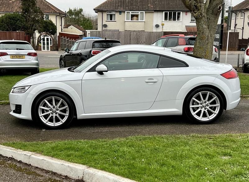 Used Audi TT Sport 230 HP (169 kW) 2016 White Coupe
