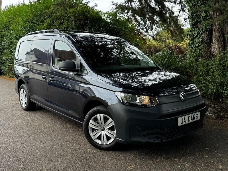 Blue Used 2021 VW Caddy Maxi MPV | £12,490 (Fair price) - Image 1/4