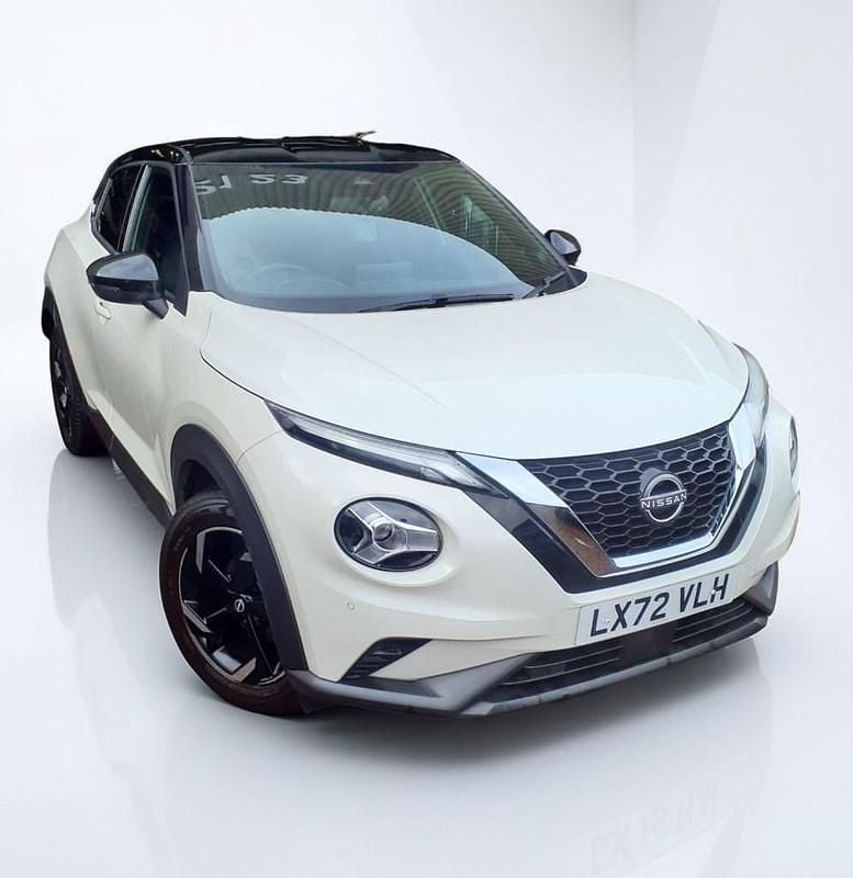 Used Nissan Juke N-Connecta 114 HP (83 kW) 2022 White SUV