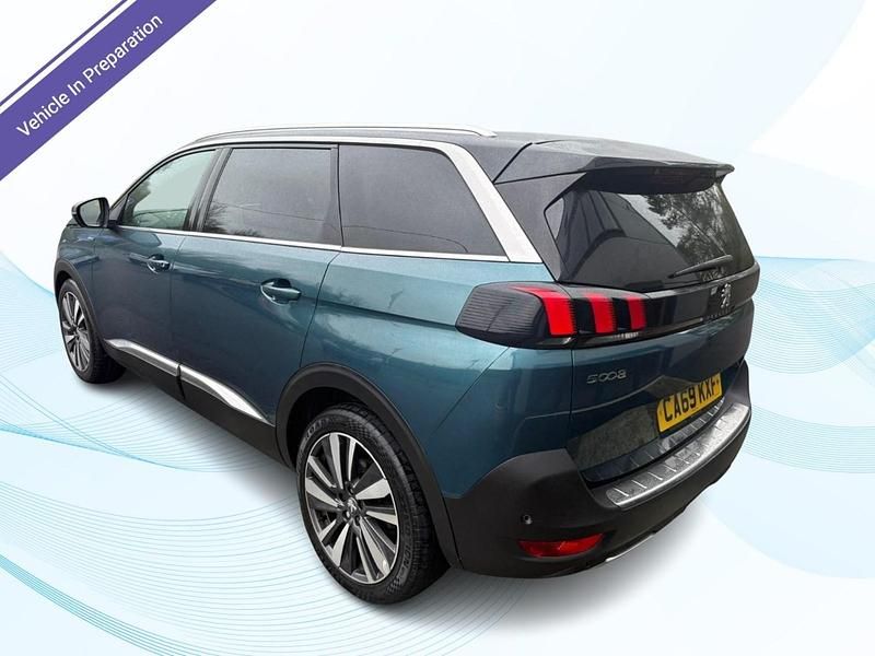 Used Peugeot 5008 Premium 2019 Green SUV