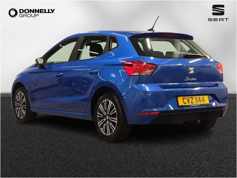 Ny Seat Ibiza SE Technology 94 HK (69 kW) 2025 Blå Halvkombi
