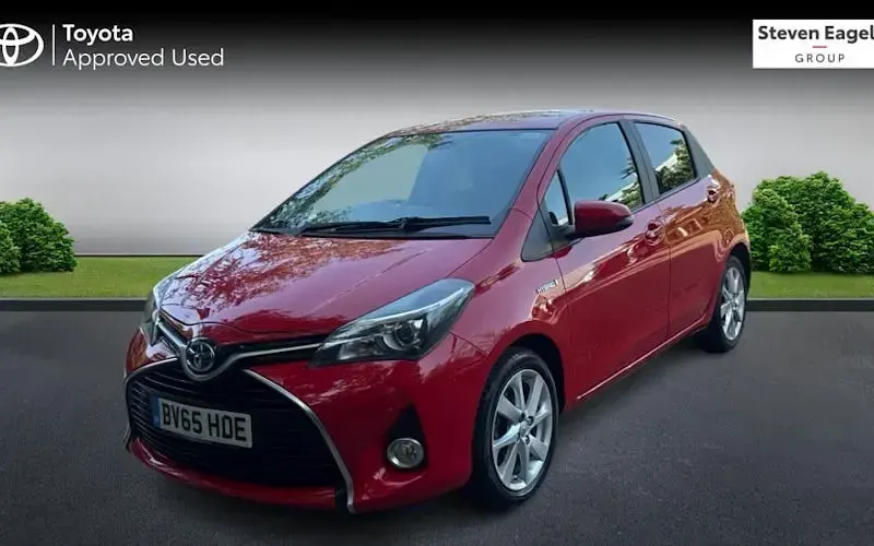 Used Toyota Yaris Sport 101 HP (74 kW) 2015 Hatchback