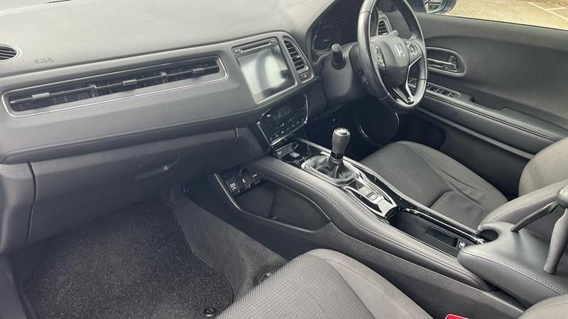 Used Honda HR-V SE 130 HP (95 kW) 2020 Blue SUV