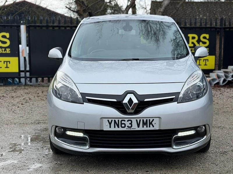 Used Renault Scénic III Dynamique 110 HP (80 kW) 2013 Silver MPV