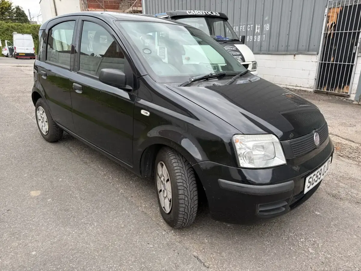 Usado Fiat Panda Active 54 HP (39 kW) 2009 Preto Citadino