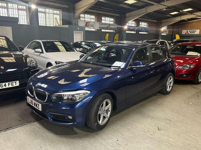 Used BMW 118 Comfort Edition 2016 Blue Hatchback