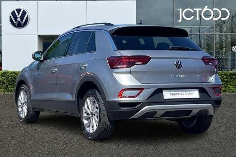 New VW T-Roc 150 HP (110 kW) 2025 SUV
