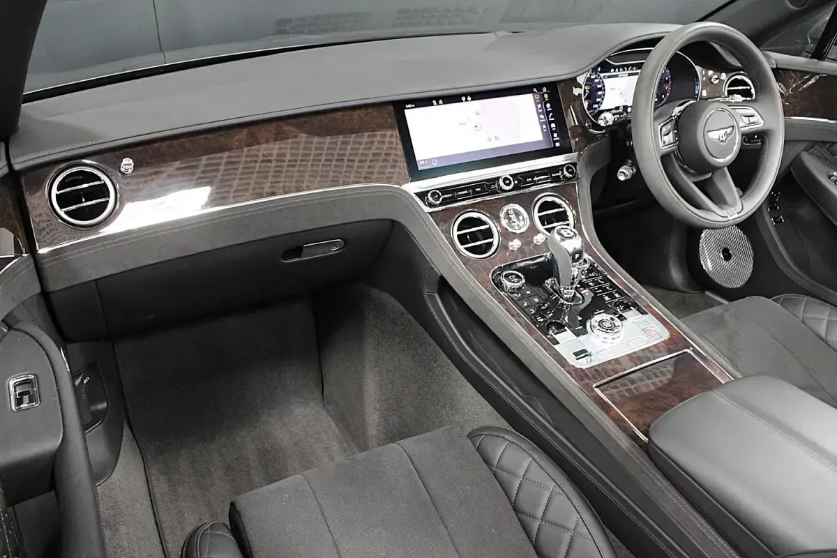 Używany Bentley Continental 2023 Szary Kabriolet