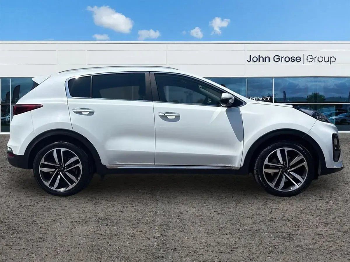 Used Kia Sportage 136 HP (100 kW) 2018 White SUV