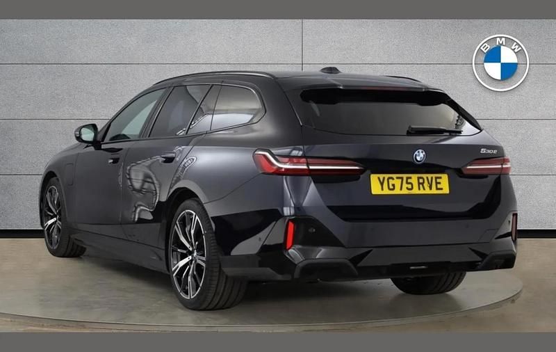 Used BMW 530e M Sport 295 HP (216 kW) 2025 Black Estate