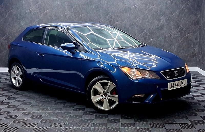 Used Seat Leon SE 105 HP (77 kW) 2013 Blue Hatchback