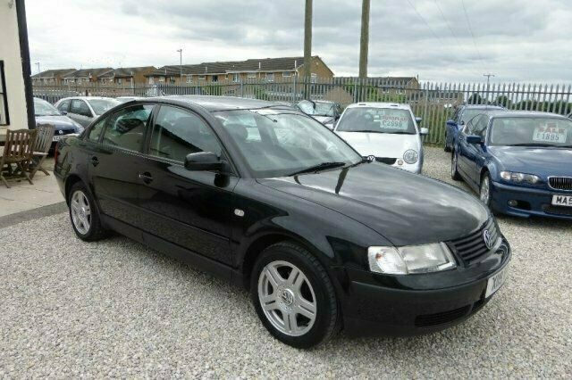 Used 2000 VW Passat Sedan | £1,290 - Image 1/4