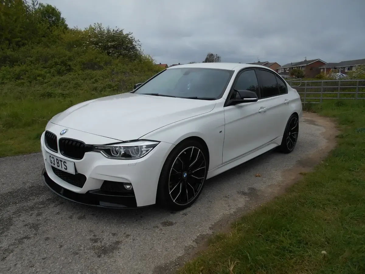 Used BMW 320 M Sport 2017 White Sedan