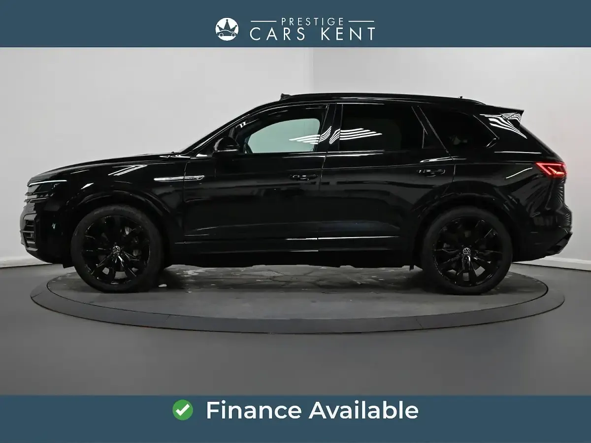 Used VW Touareg Black Edition 340 HP (250 kW) 2022 Black SUV