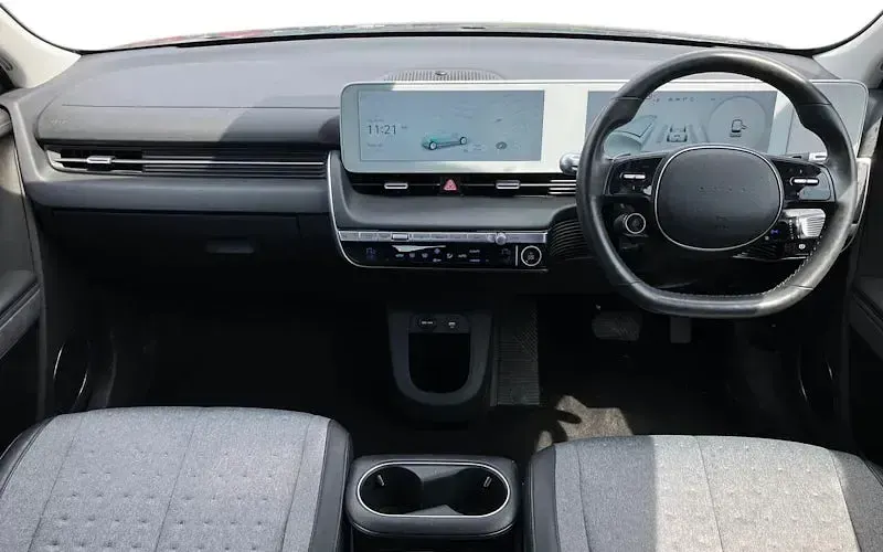 Used Hyundai Ioniq Premium 239 kW (325 HP) 2024 Hatchback