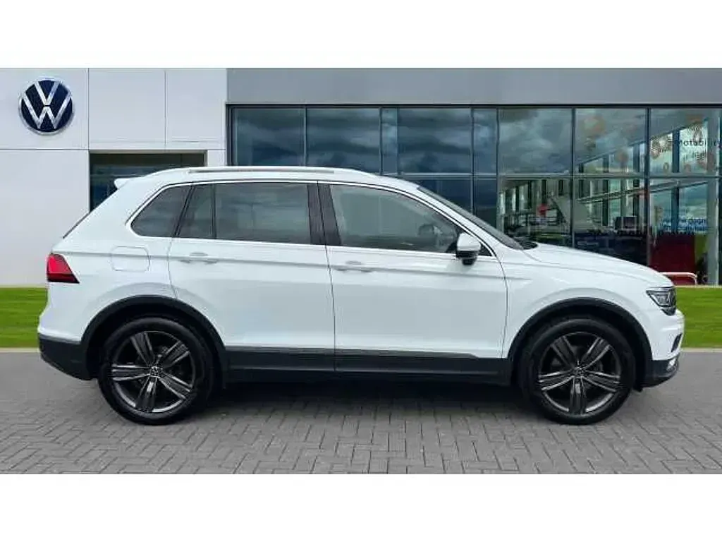 Używany VW Tiguan SEL 150 KM (110 kW) 2016 Biały SUV