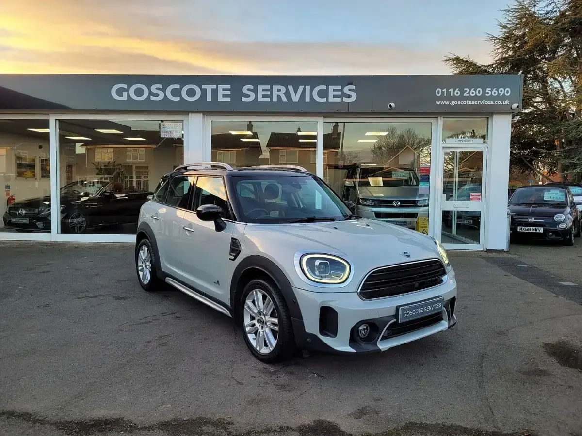 Used Mini Cooper Exclusive 136 HP (100 kW) 2020 Silver Hatchback