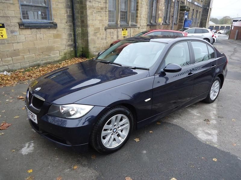 Blue Used 2006 BMW 318 Sedan | £2,995 (Fair price) - Image 1/4