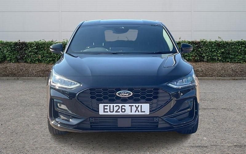 New Ford Focus ST-Line 125 HP (91 kW) 2025 Hatchback