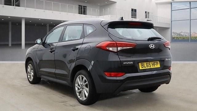 Second-hand Hyundai Tucson SE 116 CP (85 kW) 2015 Negru SUV