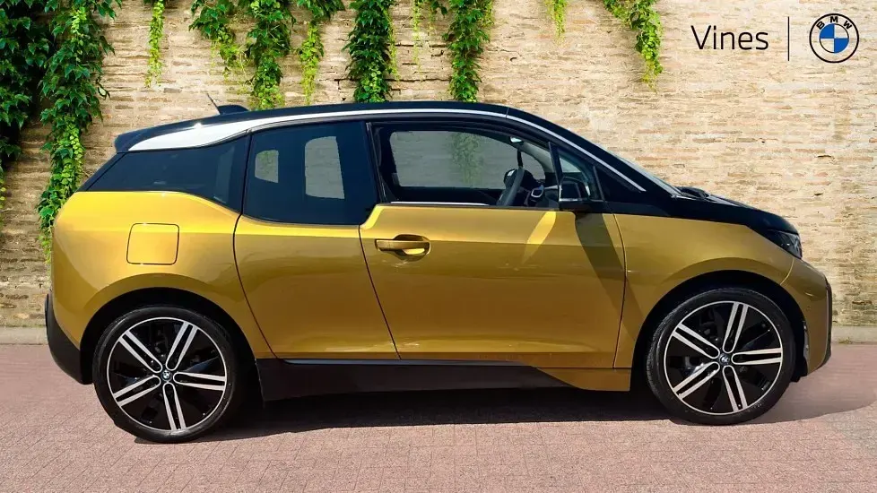 Used BMW i3 Comfort Edition 125 kW (170 HP) 2021 Gold Hatchback