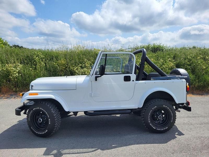 Used Jeep CJ 1982 White
