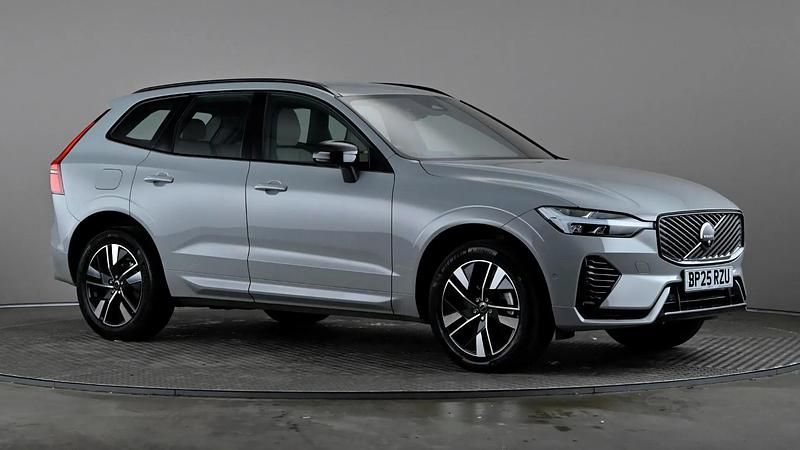 Used Volvo XC60 Plus 350 HP (257 kW) 2025 Grey SUV