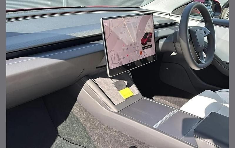 Used Tesla Model 3 Performance 461 kW (627 HP) 2025 Red Sedan