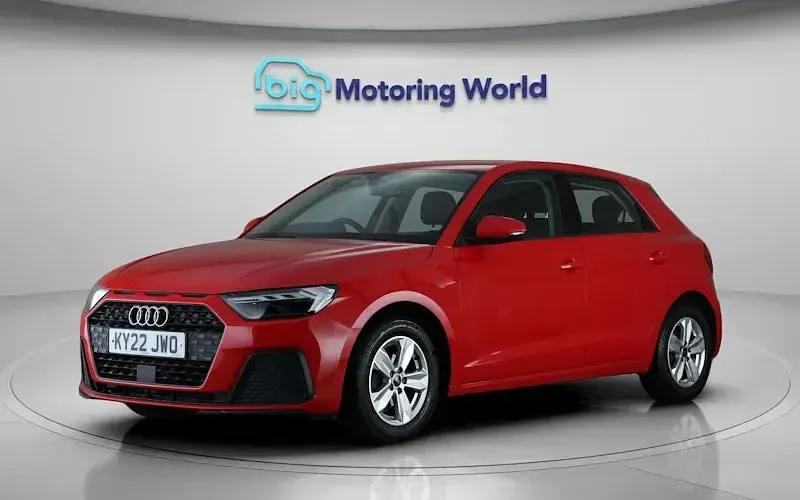 Usado Audi A1 Sportback 95 HP (69 kW) 2022 Vermelho Citadino